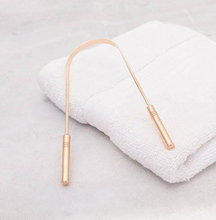 Load image into Gallery viewer, Tongue Scraper